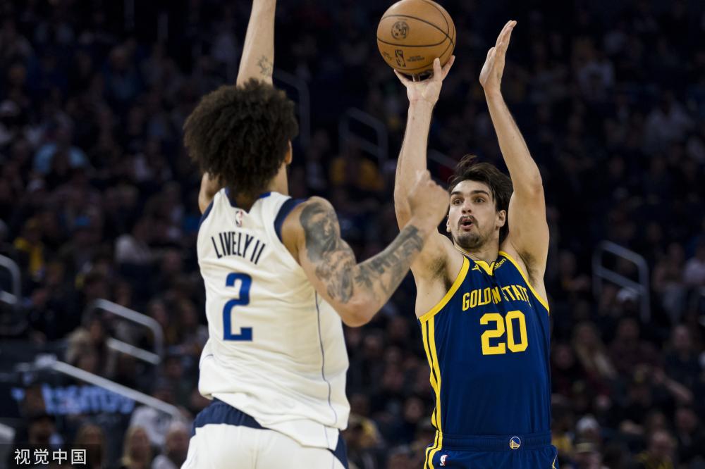 他在比赛中 他在比赛中